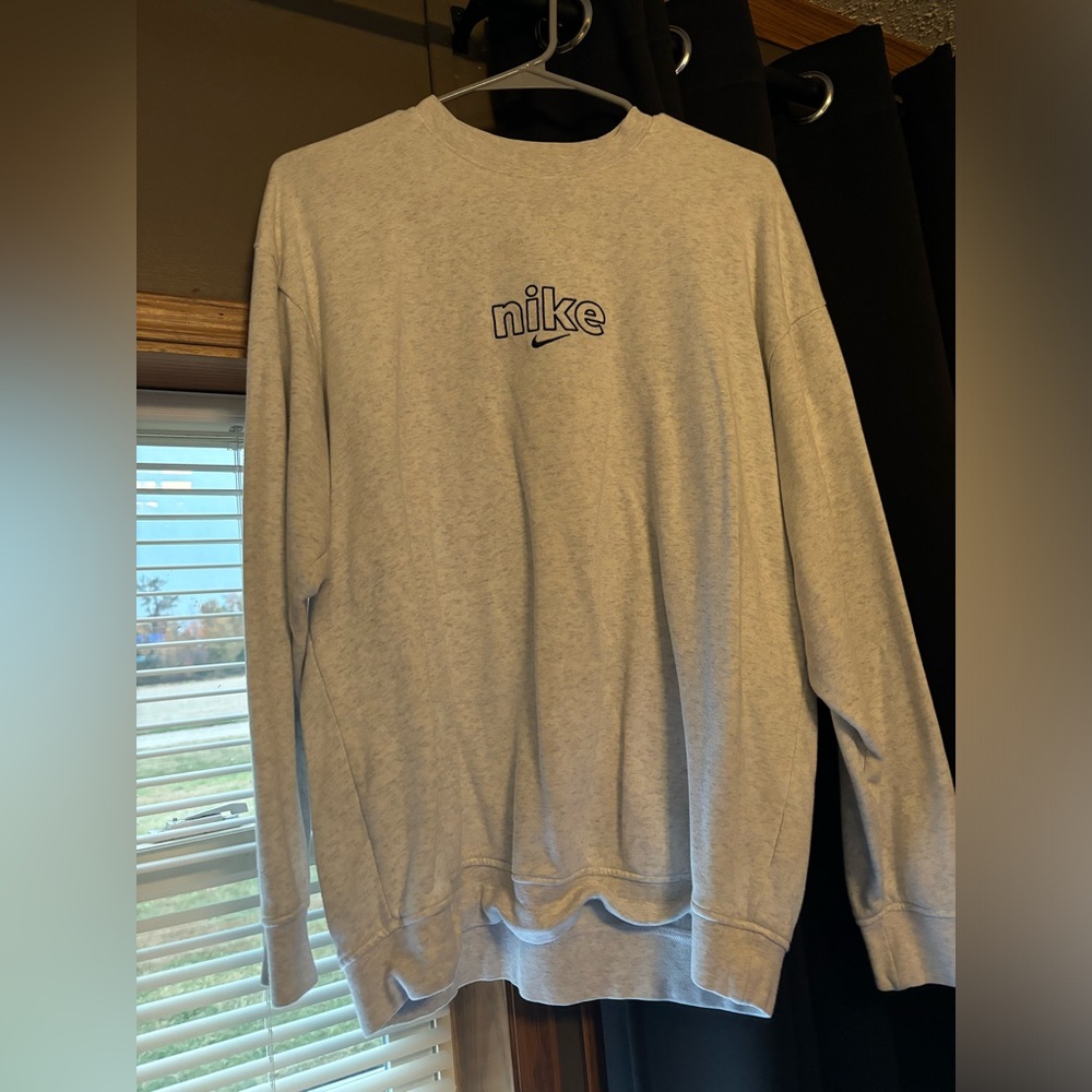 Nike sweatshirt